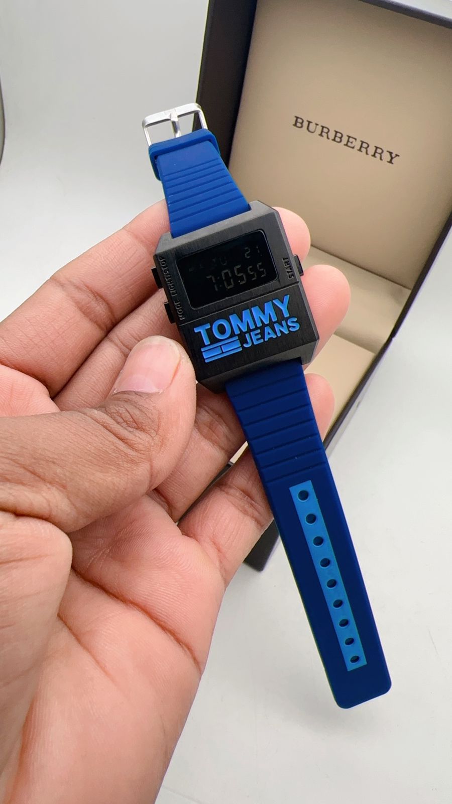 Tommy Mens Watch at AAA quality