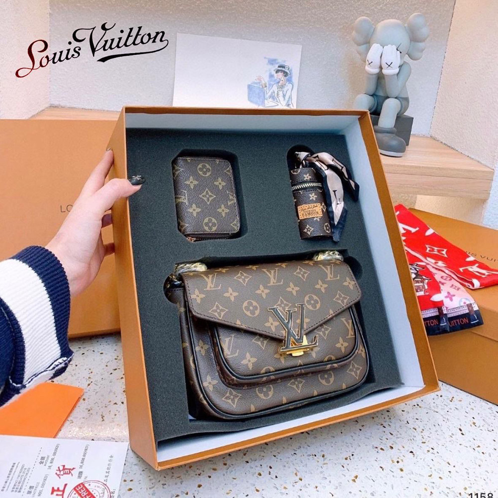 LOUIS VUITTON PREMIUM GIFT SET BAG