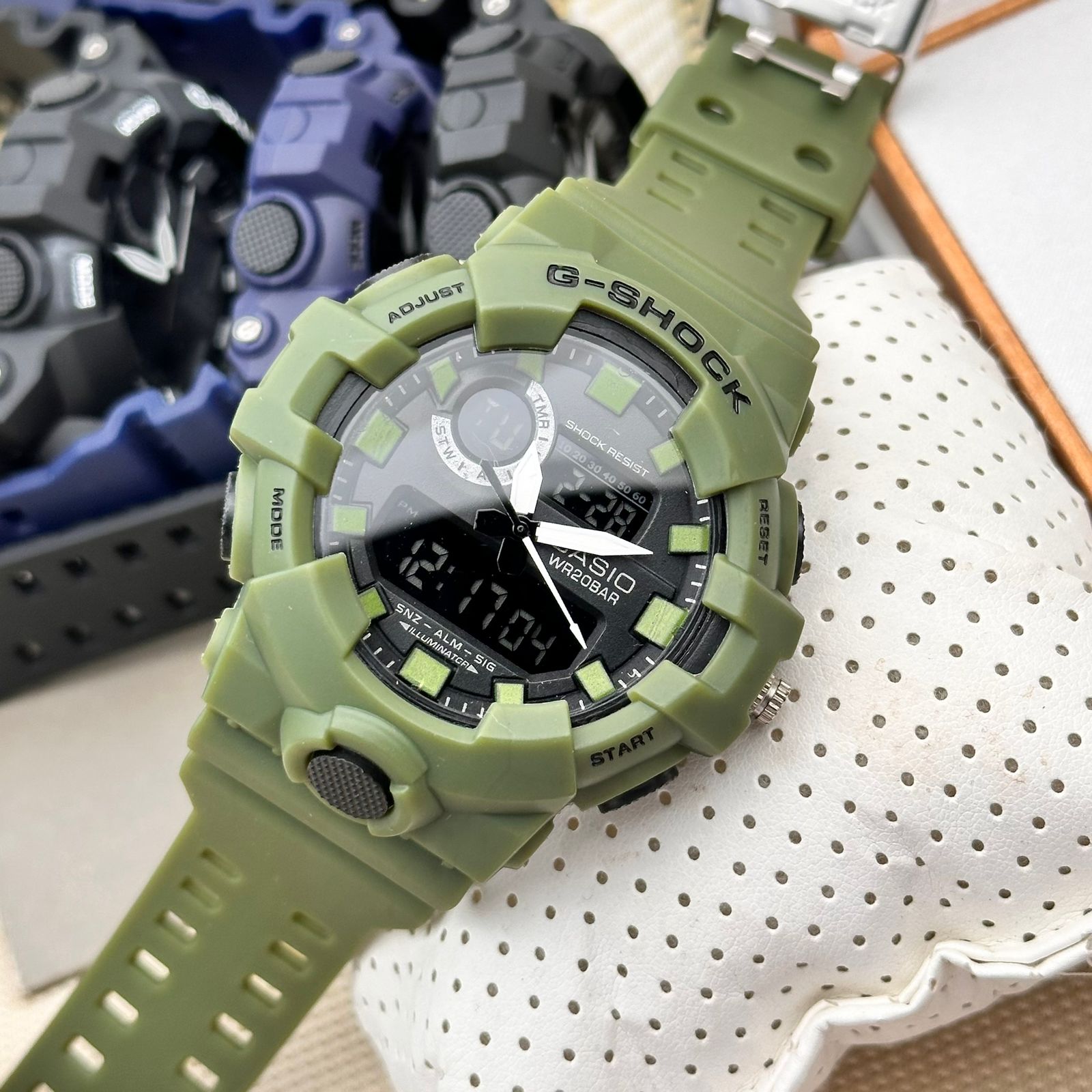 G shock menz watch on